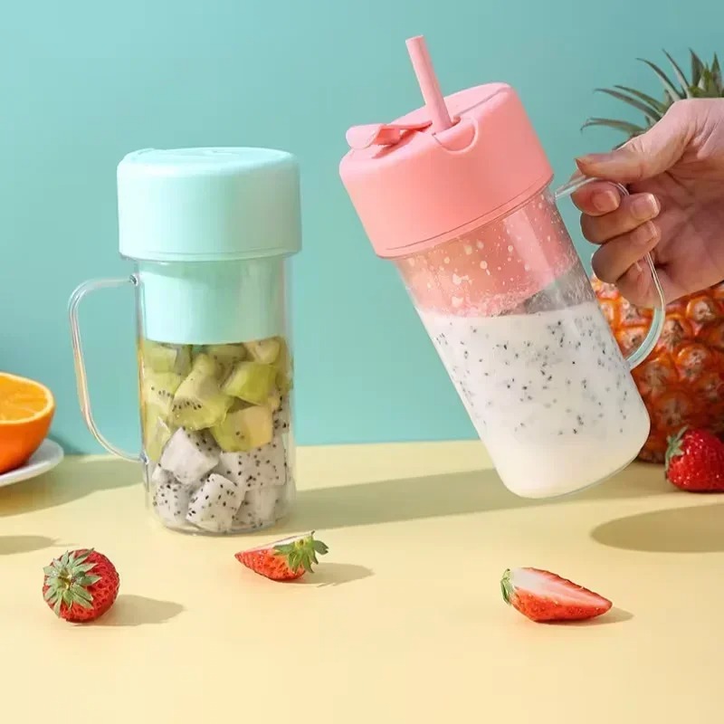 خلاط عصير محمول قابل لإعادة ال - مراجعة Portable Blender Usb Rechargeable وسعره